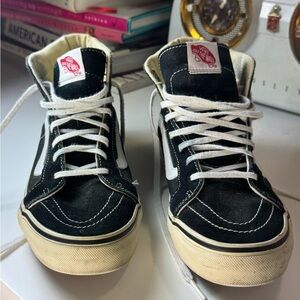 Vans Sk8-Hi High Top Classic Black Sneakers
